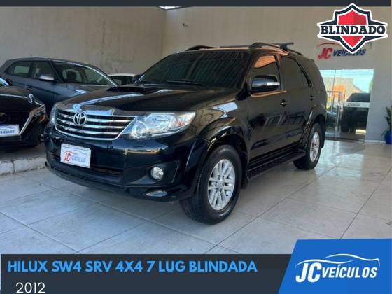 TOYOTA HILUX SW4 3.0 SRV 4X4 7 LUGARES 16V TURBO INTERCOOLER DIESEL 4P AUTOMÁTICO